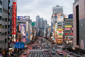 Streets in Japan, Safest Countries in Asia to Visit in 2025 - Visalobby