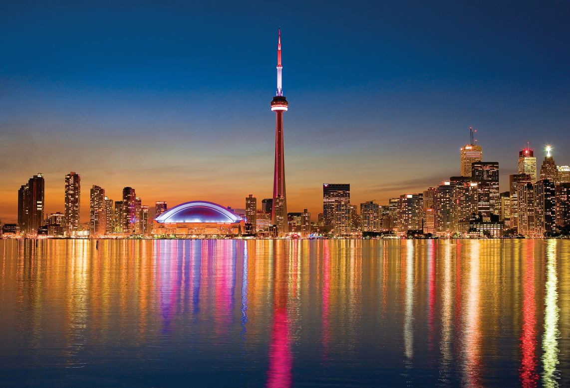 An image of CN tower in Canada - Convert Your Visitor Visa to a Canadian Work Permit