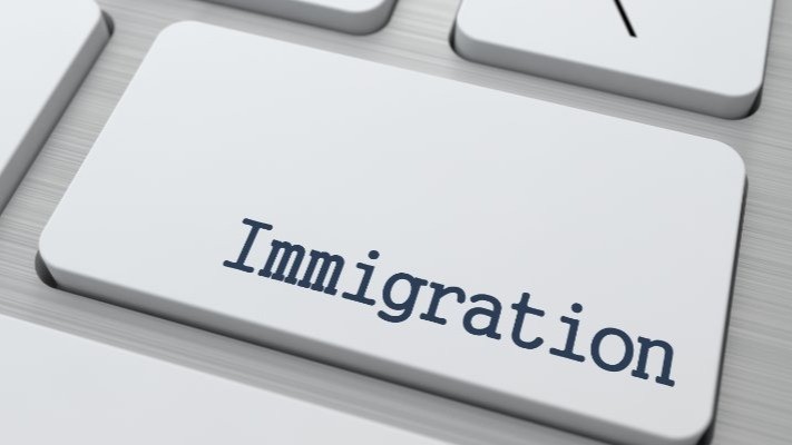 How AI is Changing Immigration - Visalobby