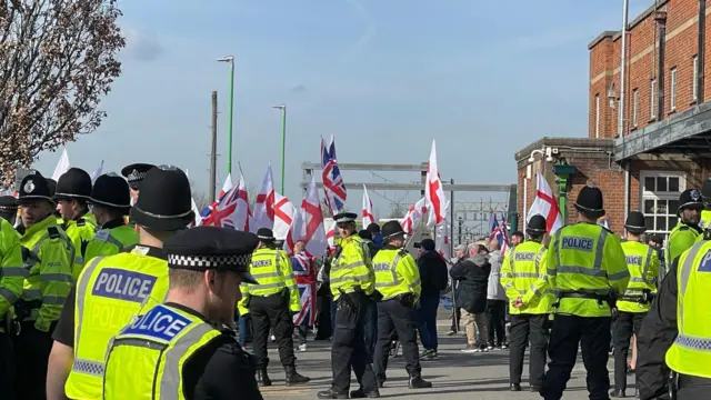 Anti-Immigration Protest Draws Crowd in Nuneaton