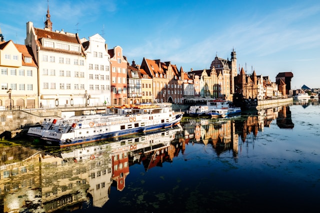 Poland Moves to Fully Digital Immigration System From April 27